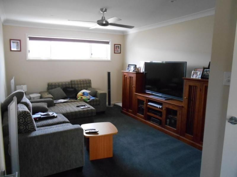 13 Barbata Grove, South Nowra NSW 2541