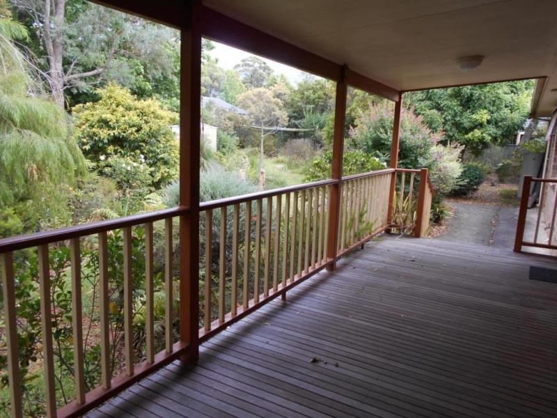 12 Woolway Close, Cambewarra NSW 2540