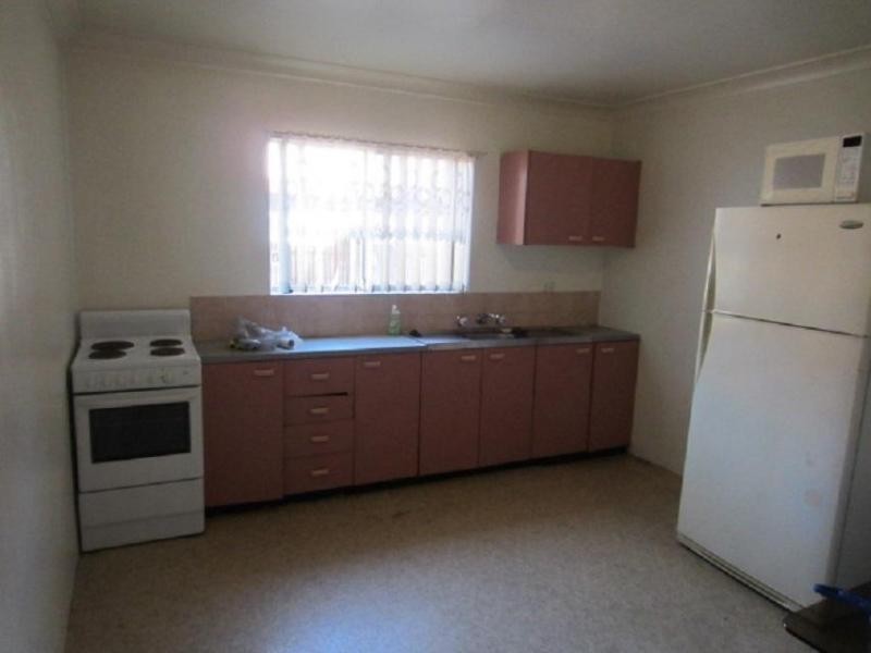 3/2-6 Morton Parade, Nowra NSW 2541