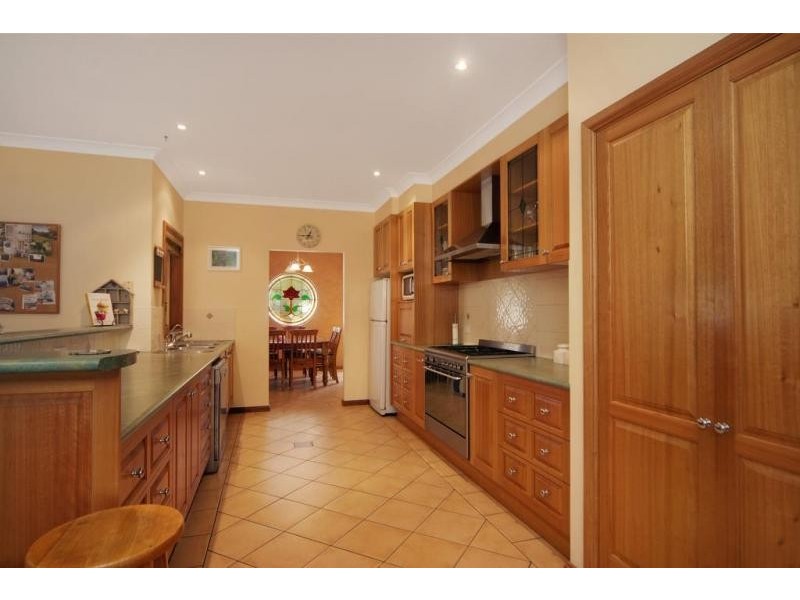 145 Rayleigh Drive, Worrigee NSW 2540