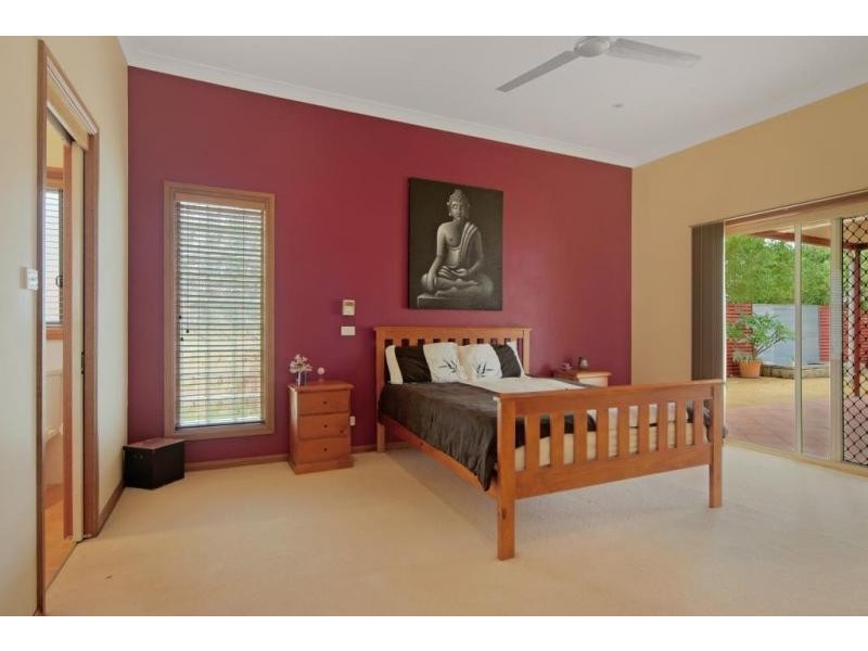 145 Rayleigh Drive, Worrigee NSW 2540