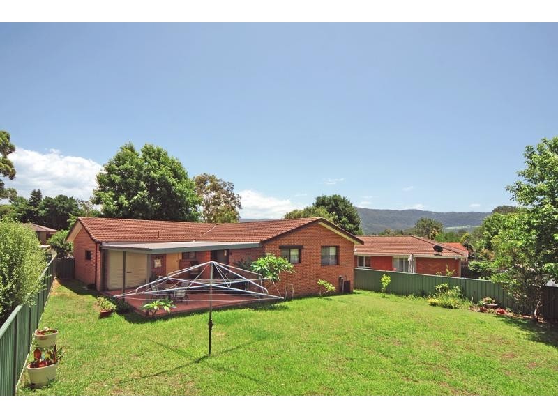 43 Yeovil Drive, Bomaderry NSW 2541