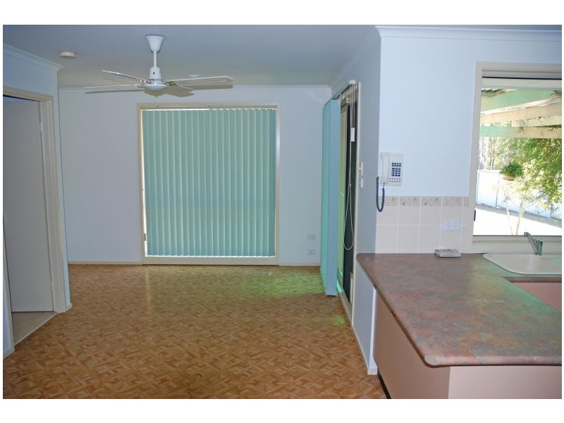75 Park Road, Nowra NSW 2541