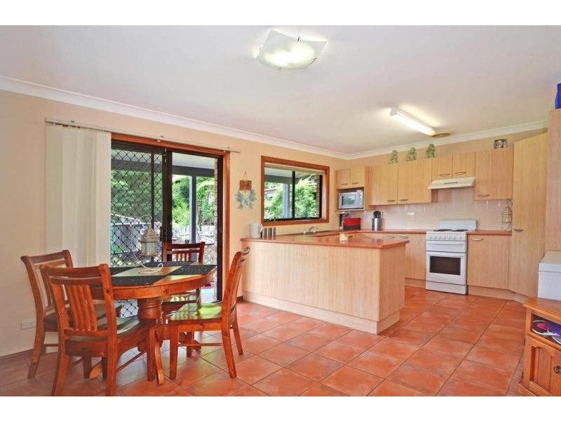 64 Cambewarra Road, Bomaderry NSW 2541