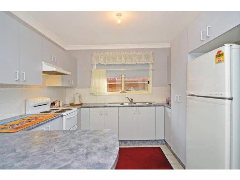 19 Hermes Crescent, Worrigee NSW 2540