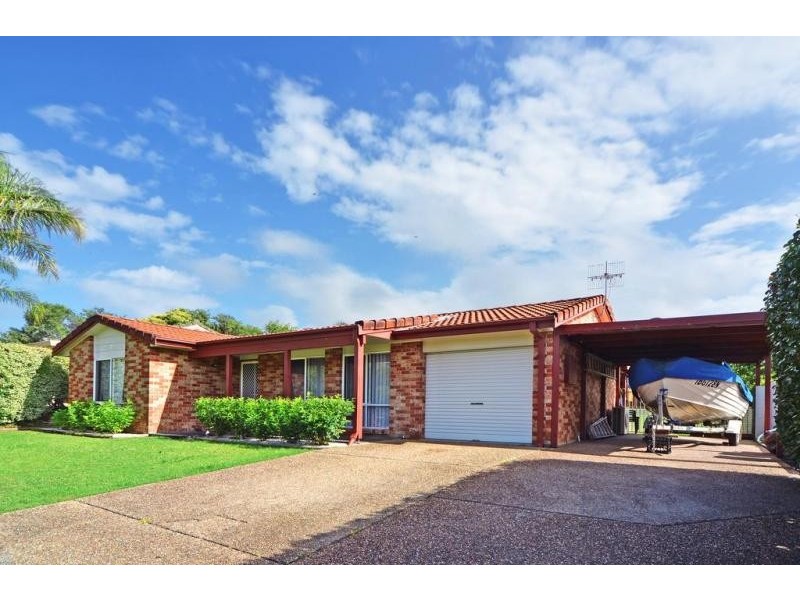 11 Lucas Street, North Nowra NSW 2541