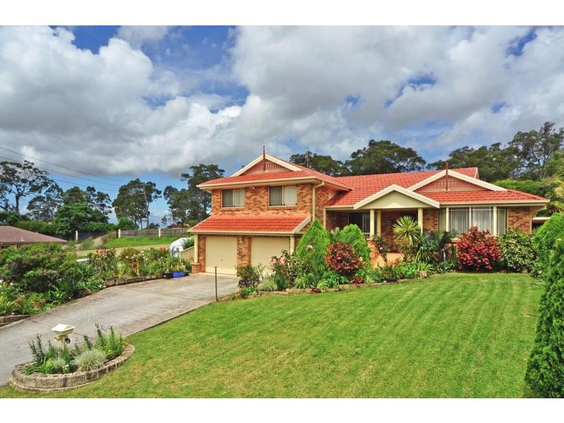 39 Warrigal Street, Nowra NSW 2541