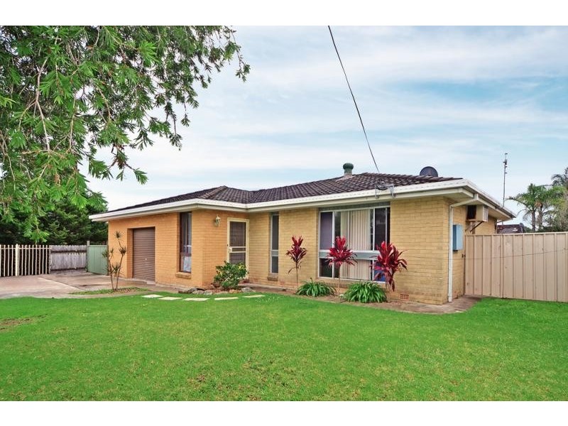25 Salisbury Drive, Nowra NSW 2541