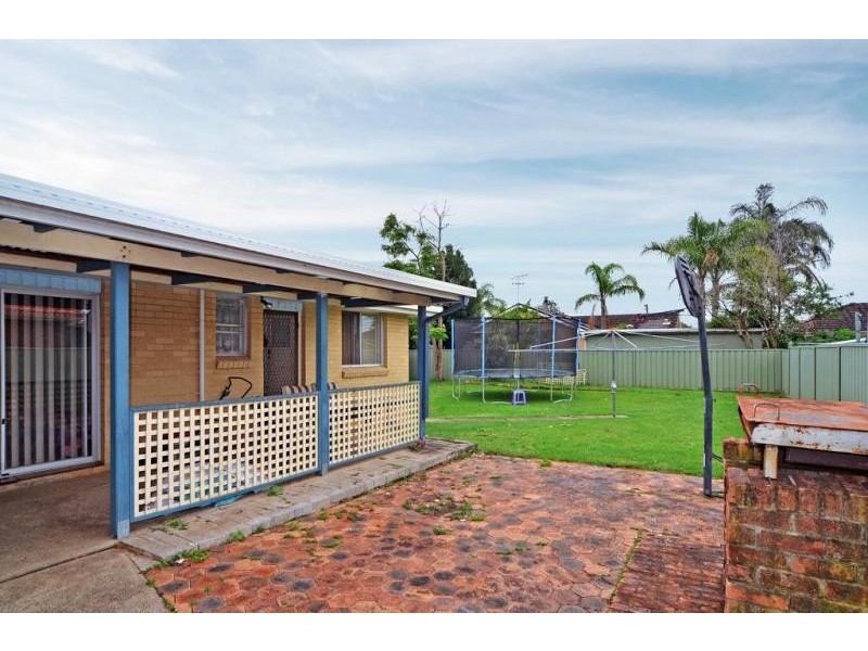 25 Salisbury Drive, Nowra NSW 2541