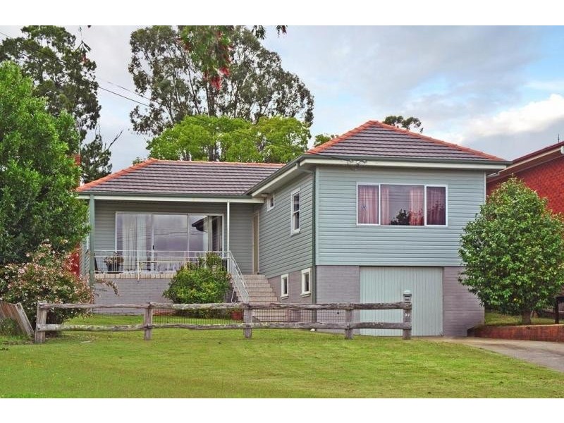 37 Mulgen Crescent, Bomaderry NSW 2541