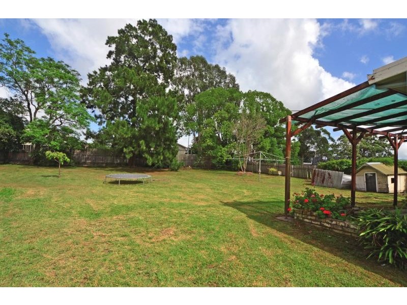 37 Mulgen Crescent, Bomaderry NSW 2541