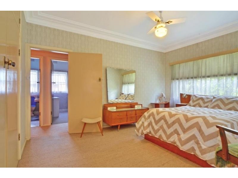 4 Centre Street, Nowra NSW 2541