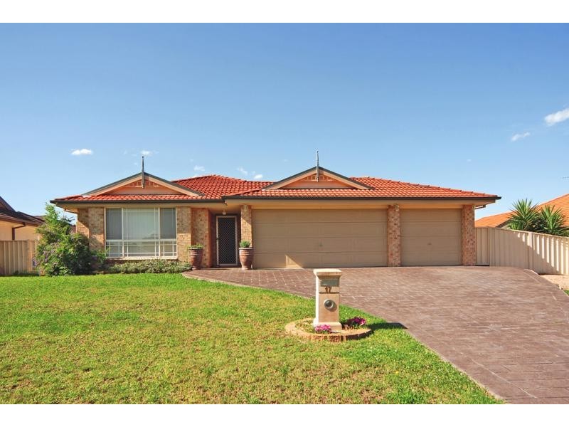 17 Blue Gum Way, North Nowra NSW 2541