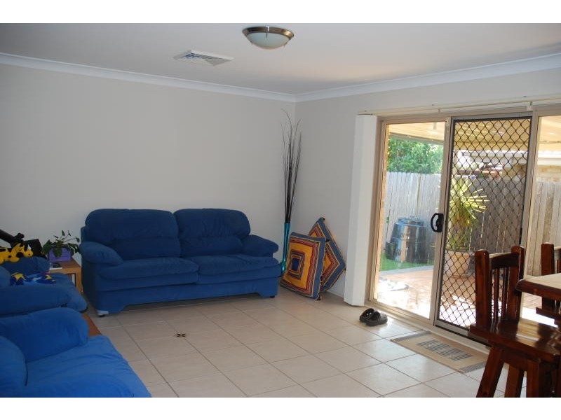 7 Juniper Place, Worrigee NSW 2540