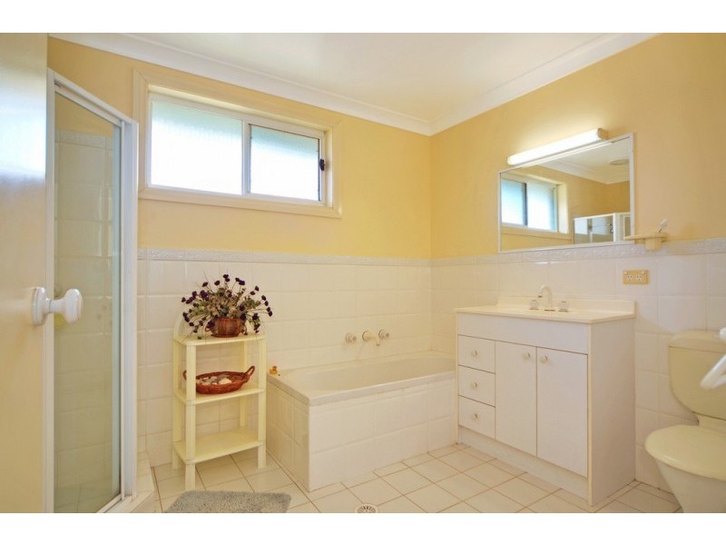 24 South Street, Greenwell Point NSW 2540