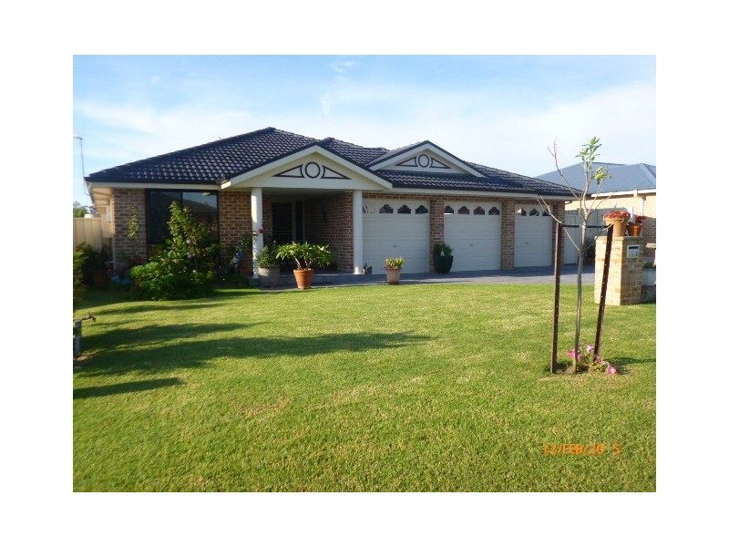 6 Juniper Place, Worrigee NSW 2540