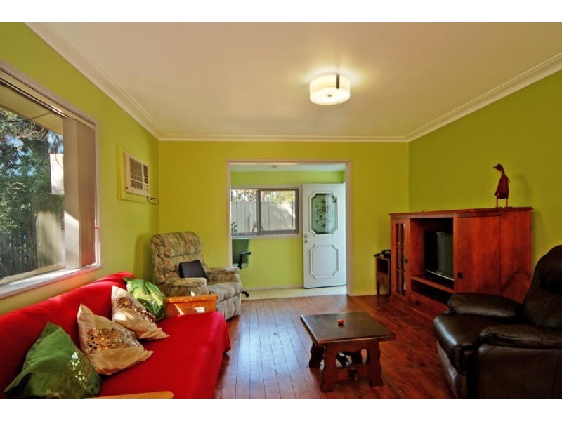 385 Princes Highway, Bomaderry NSW 2541