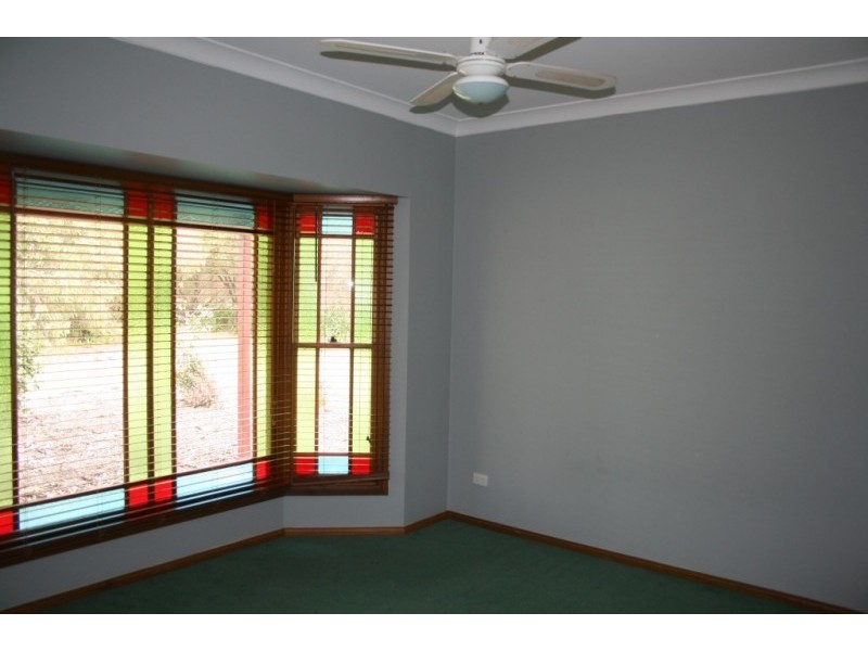80 Bennett Place, Worrigee NSW 2540