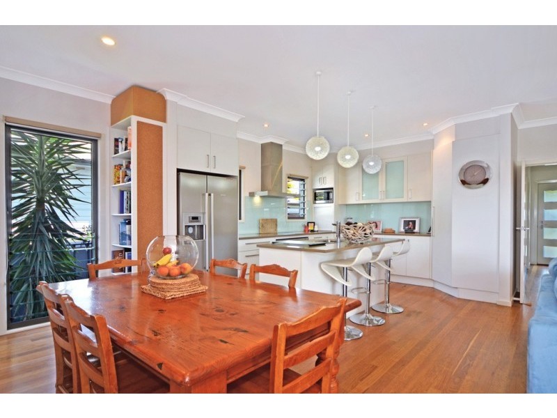 16 Osborne Street, Nowra NSW 2541