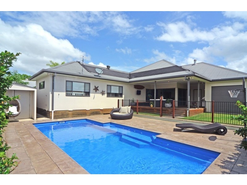 16 Osborne Street, Nowra NSW 2541