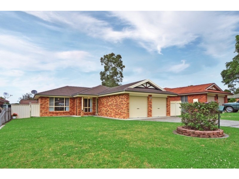 19 Hermes Crescent, Worrigee NSW 2540