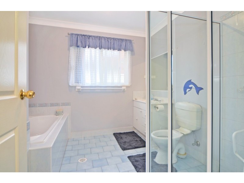 19 Hermes Crescent, Worrigee NSW 2540