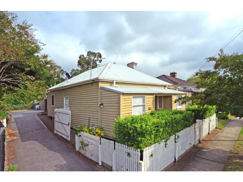 111 Kinghorne Street, Nowra NSW 2541