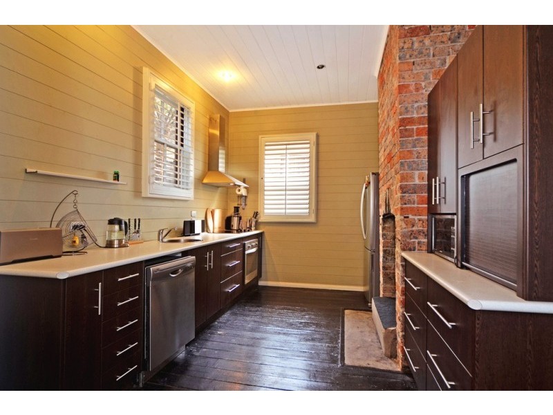 111 Kinghorne Street, Nowra NSW 2541