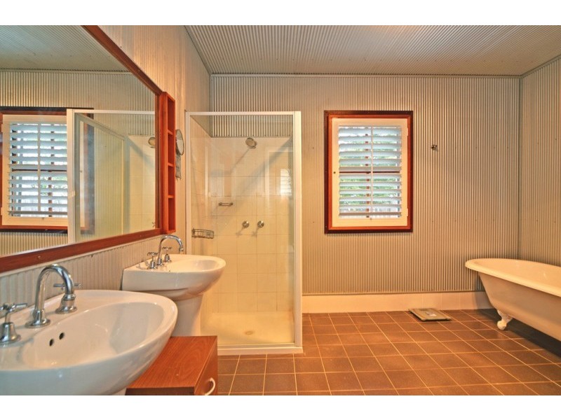 111 Kinghorne Street, Nowra NSW 2541