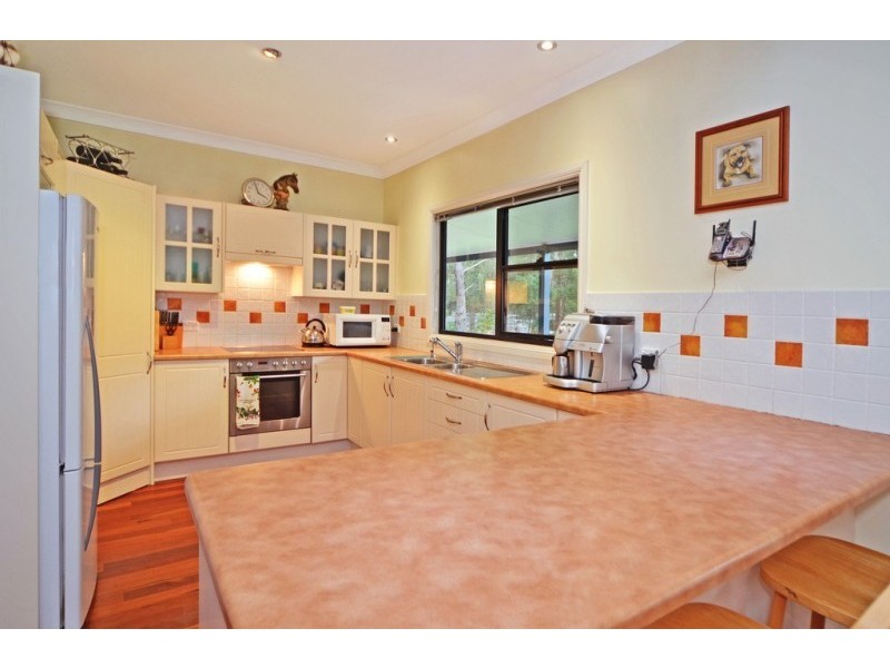 875 Sussex Inlet Road, Sussex Inlet NSW 2540