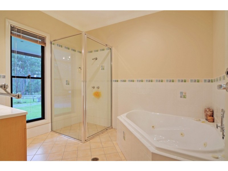 875 Sussex Inlet Road, Sussex Inlet NSW 2540