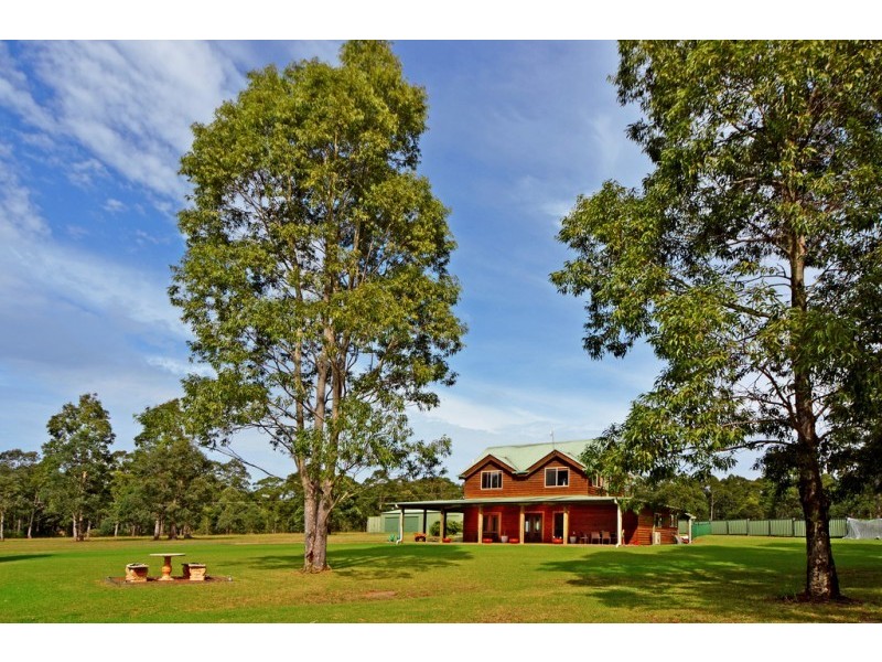 189 Albatross Road, Nowra Hill NSW 2540
