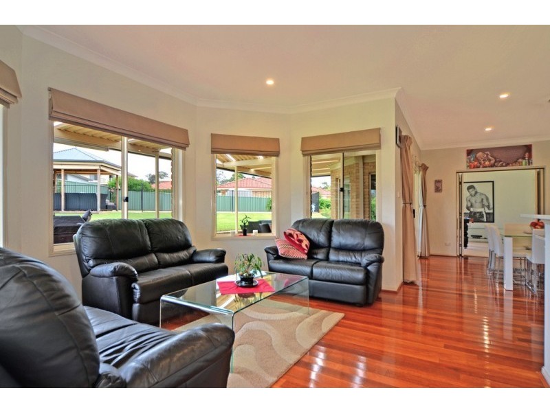 14 Appleberry Close, Bomaderry NSW 2541