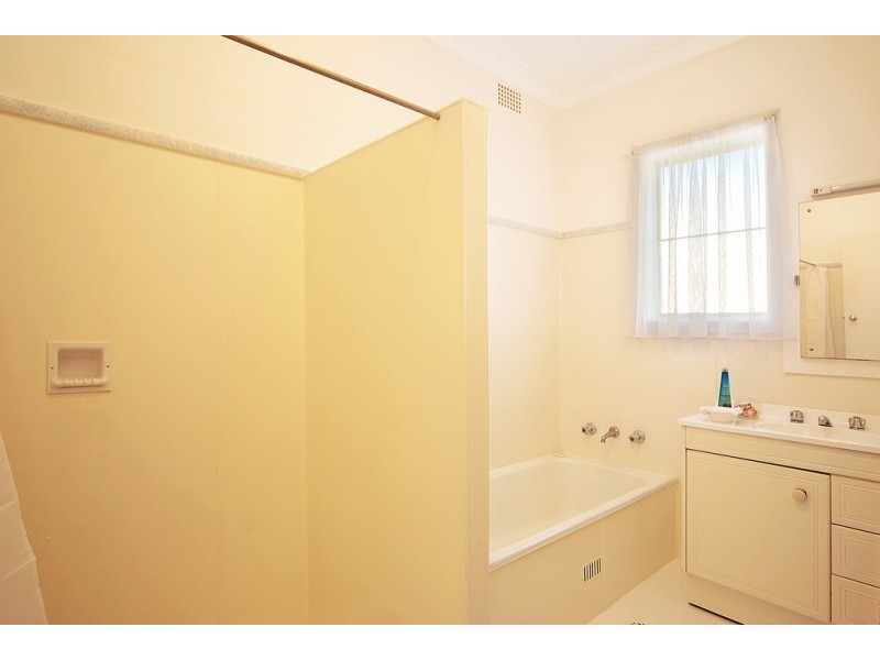 68 Jervis Street, Nowra NSW 2541