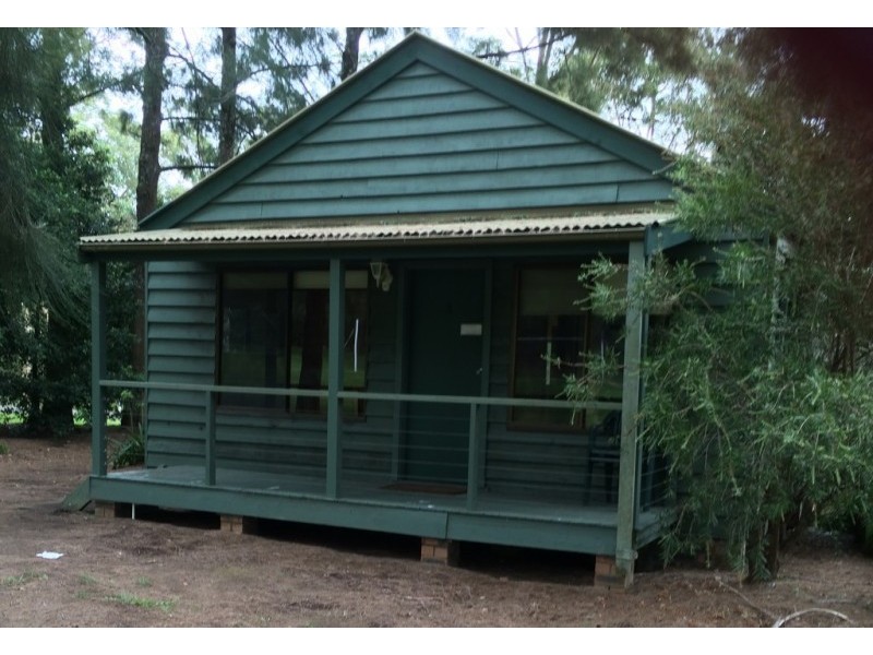 Cabin 3/390 Mount Scanzi Road, Kangaroo Valley NSW 2577