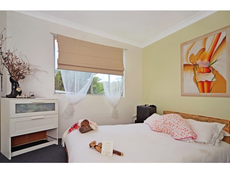 10 West Street, Greenwell Point NSW 2540