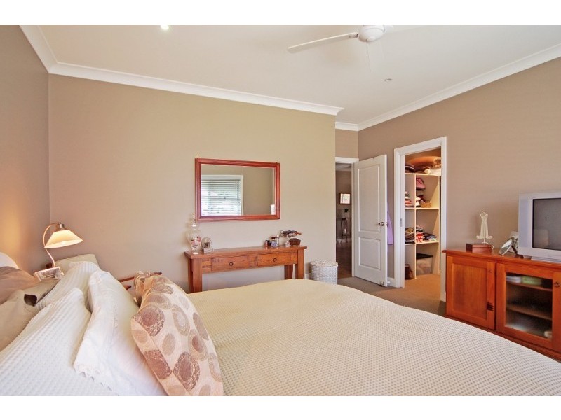 23 Christiana Close, West Nowra NSW 2541