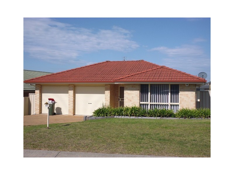 54 Peppermint Drive, Worrigee NSW 2540
