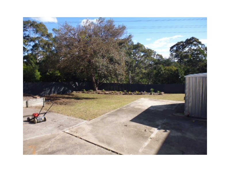 373 Princes Highway, Bomaderry NSW 2541