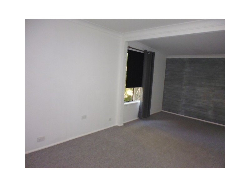 373 Princes Highway, Bomaderry NSW 2541