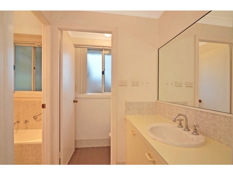 2 Shadel Street, North Nowra NSW 2541