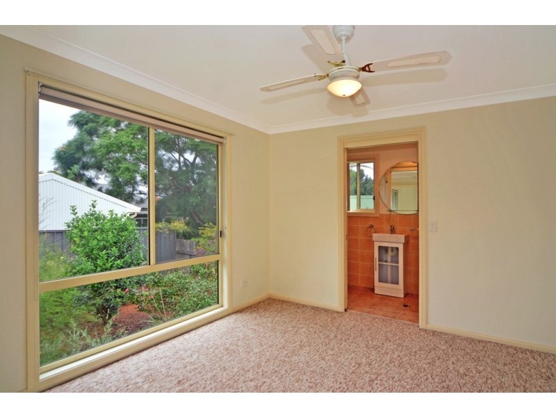 17a Karowa Street, Bomaderry NSW 2541