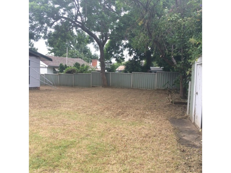 10 Hewlett Avenue, North Nowra NSW 2541