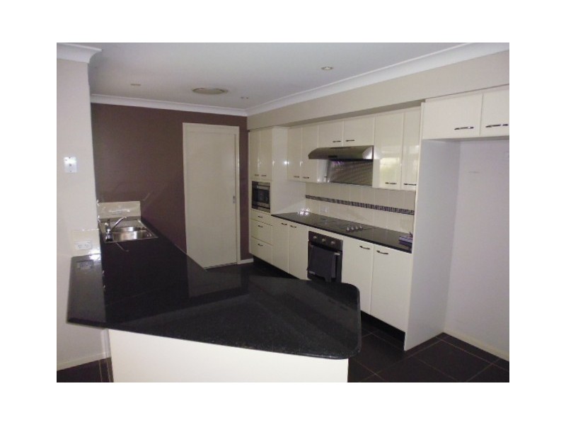 3 Spotted Quoll Close, North Nowra NSW 2541