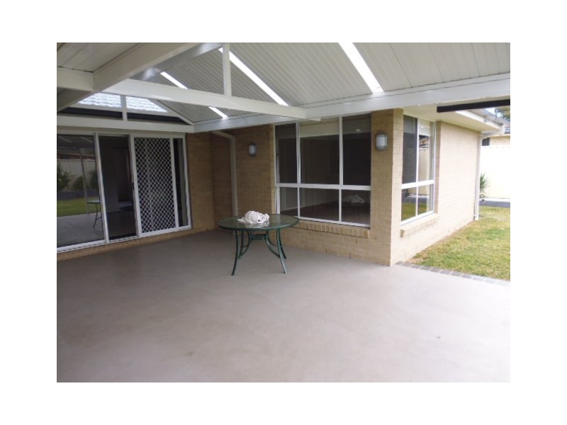 3 Spotted Quoll Close, North Nowra NSW 2541