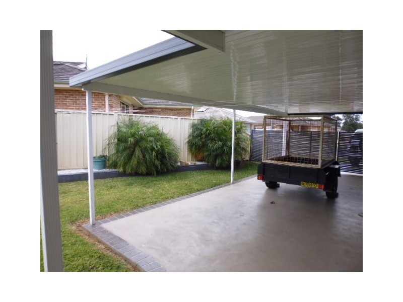 3 Spotted Quoll Close, North Nowra NSW 2541