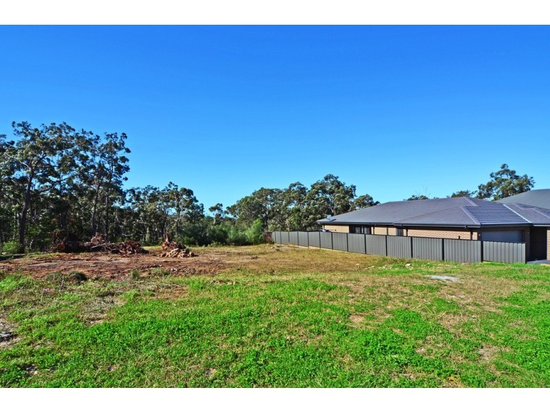 5 George Lee Way, North Nowra NSW 2541