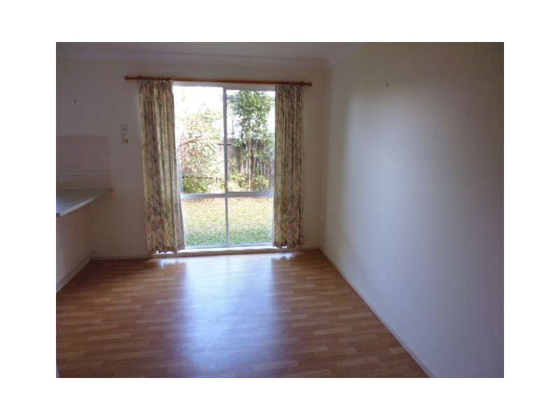 2/28 Numrock Street, Bomaderry NSW 2541