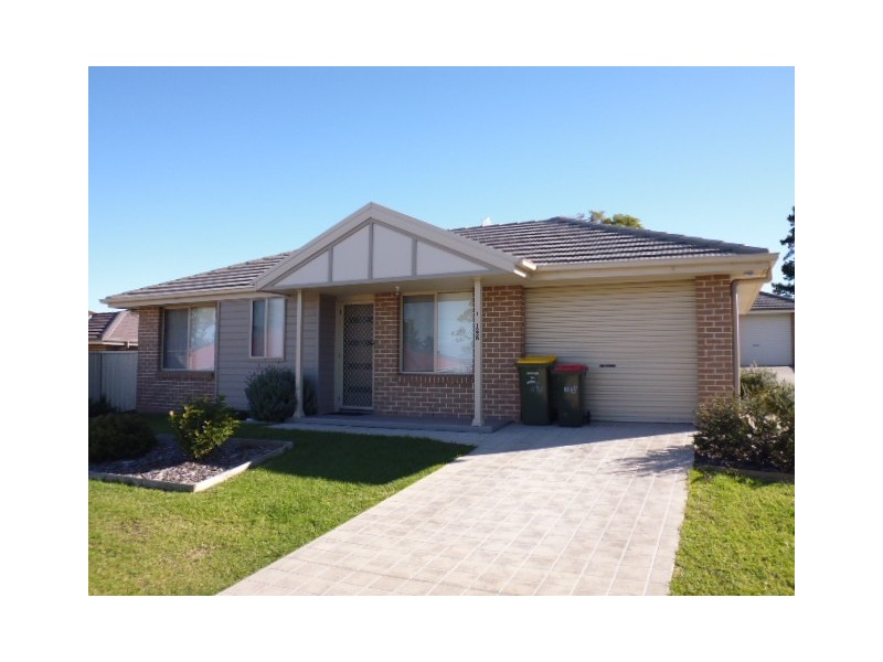 1/123b Meroo Road, Bomaderry NSW 2541