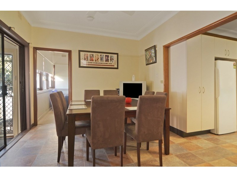 131 Plunkett Street, Nowra NSW 2541
